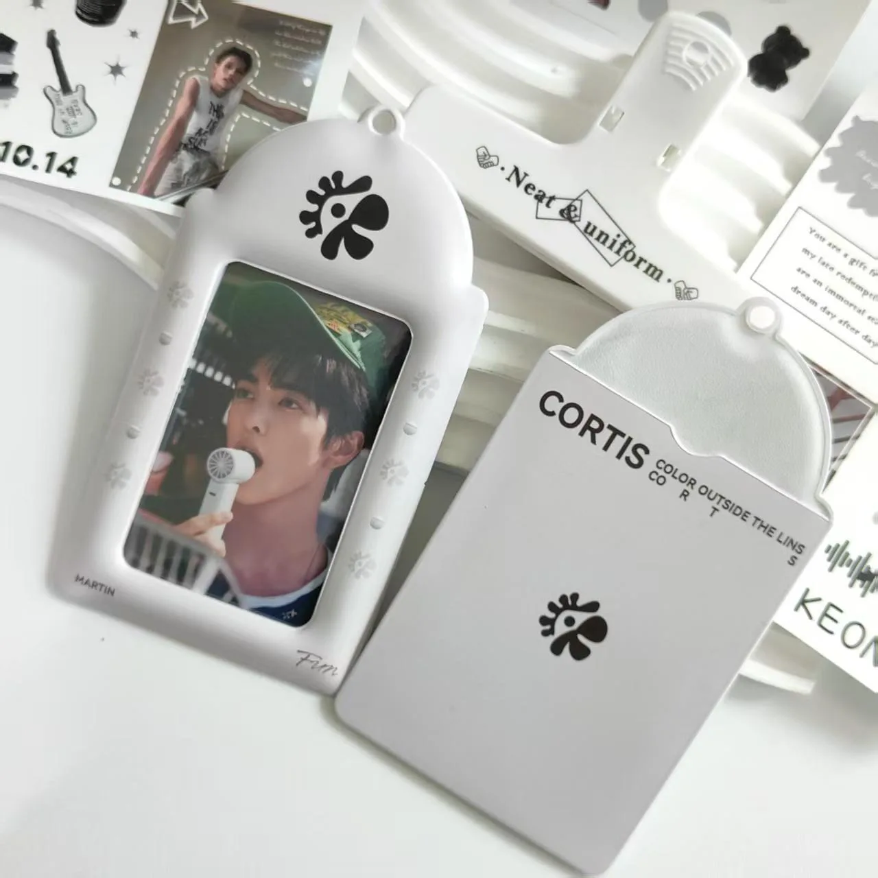 

Симпатичный держатель для карт из ПВХ для карточек еды и карточек кампуса с подвеской для хранения вентилятора