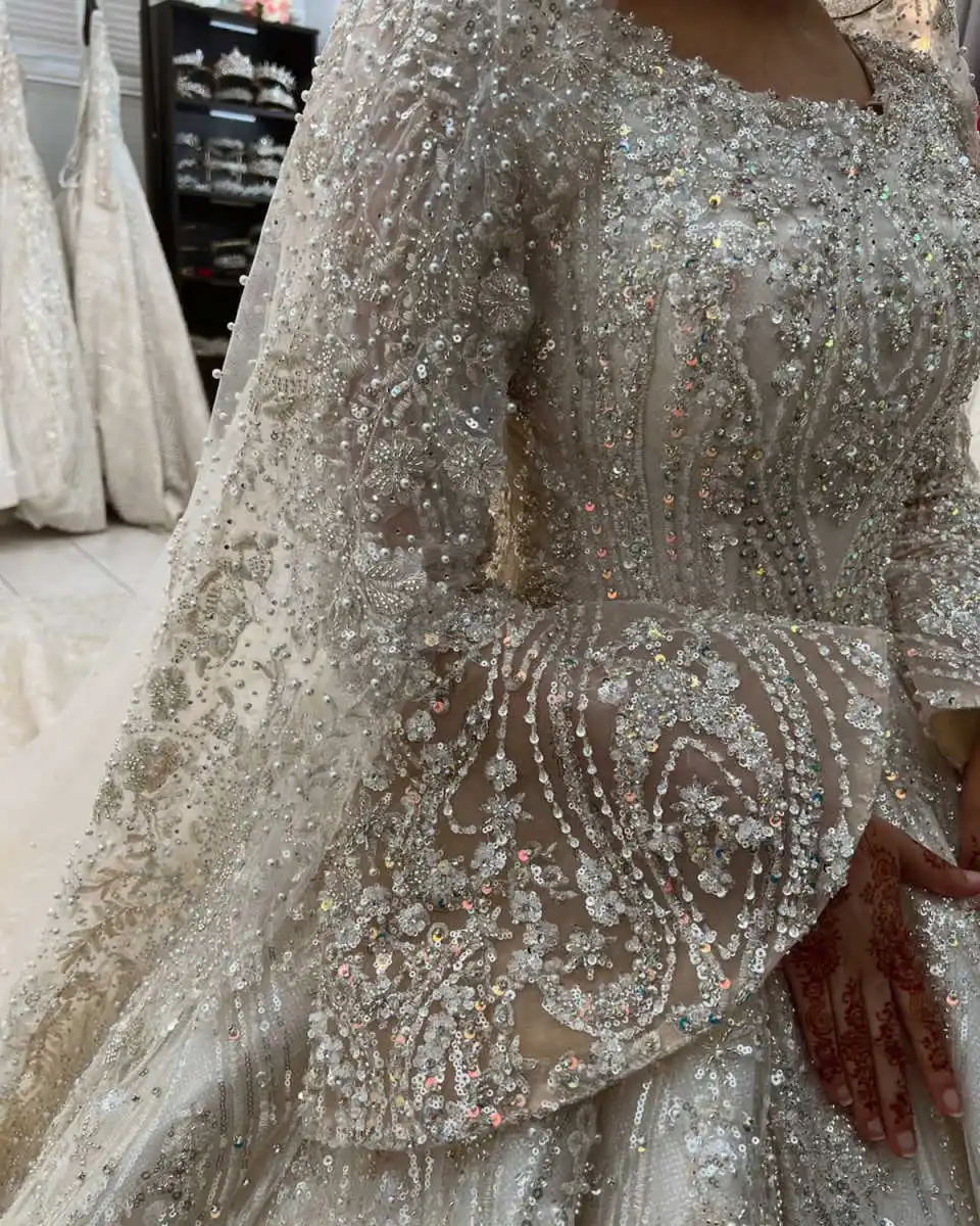 Gorgeous A-Line Wedding Dress For Women Sequins Beads  Long Sleeves Bridal Gown Sweep Train Dresses Customized