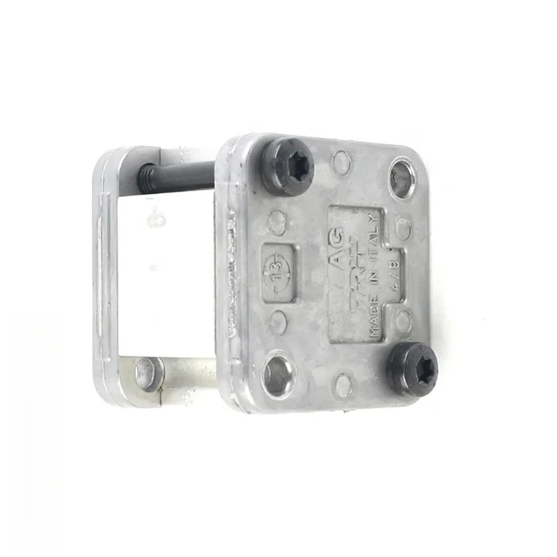 

DQ200 0AM 7-Speed DSG Transmission Valve Body & Oil Pump 0AM325579D For VW/Audi/Passat/Skoda/Seat