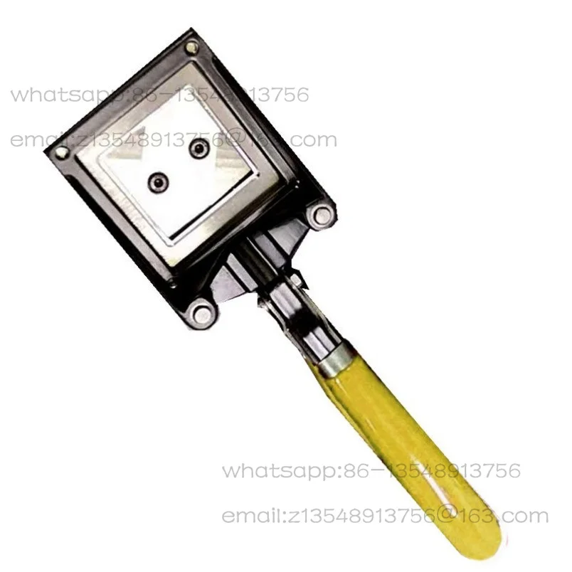 Professional custom handheld square cutter 40 * 40mm right angle cutting photo cropping