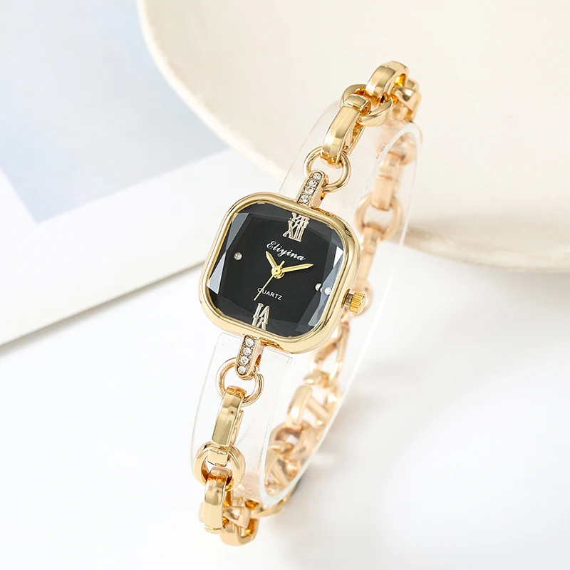 High-End Niche Design Women display picture 1