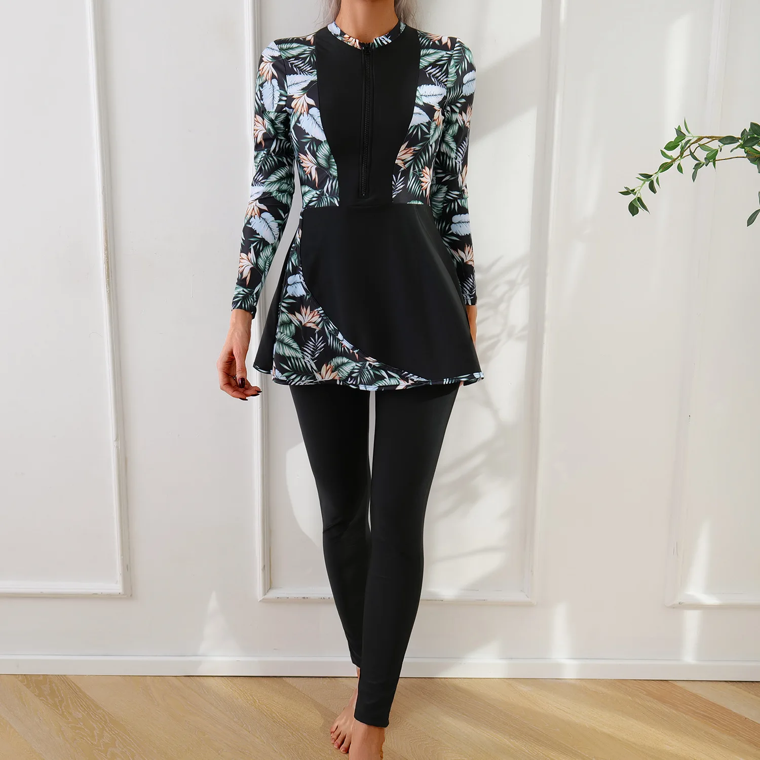 2‑Piece Full Cover Modest Swimsuit Long Sleeve Zip‑Up Tropical Leaf Print Swim Tunic Top With Long Swim Pants Beach Bathing Suit