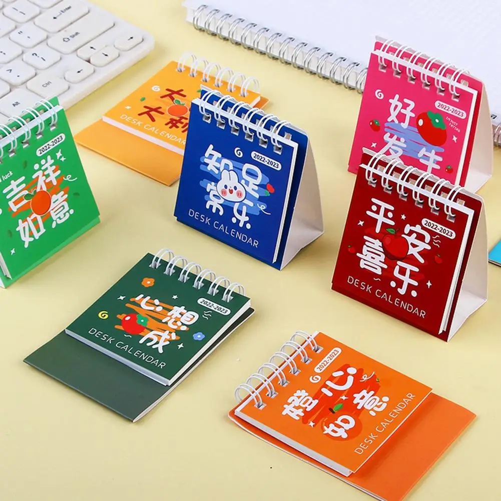 Easy Read Mini Desk Calendar Clear Print Smooth Page Turning Durable 2023 Daily Schedule Cartoon Desk Calendar