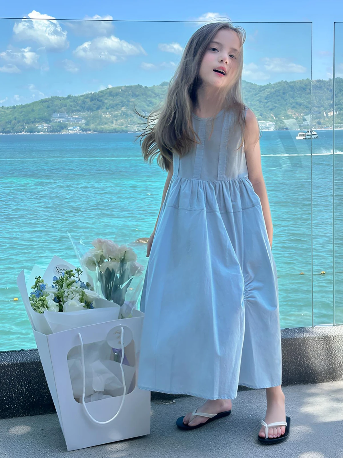 

Korean Style Summer Vacation Dress for Young Girls 4-16Y Girl's Blue Cotton Sleeveless Maxi Pleated Beach Vacation Long Dress
