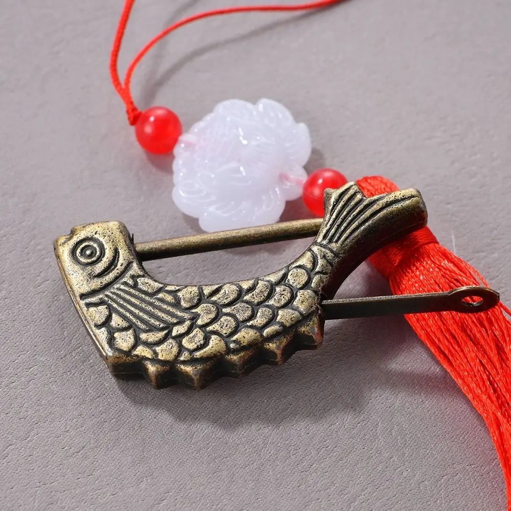 Kotak Penyimpanan Perhiasan Mini Antik dengan Gembok Retro Vintage dari Paduan Seng Dekoratif