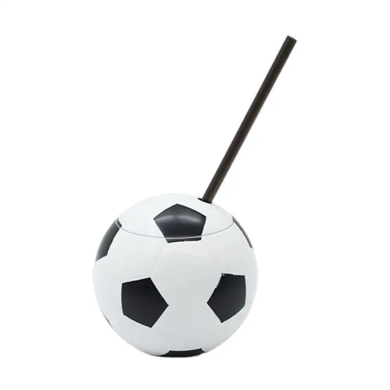 1Pcs Realistic Plastic Basketball Water Cup Straw Lid 450/600ML Soccer Ball Shape Drink Cup Tool