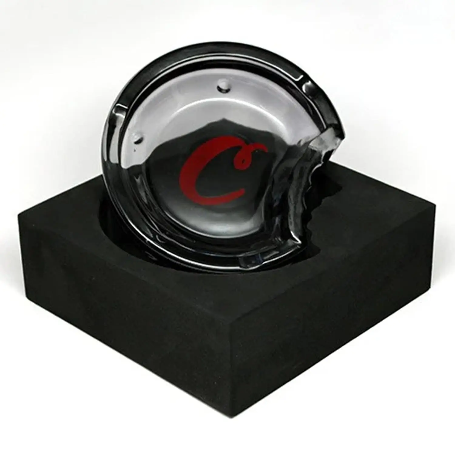 

Heavy-Duty 5.5" Round Glass Ashtray - Durable, Easy-Clean Smoking Accessory with Sleek Smoke Finish