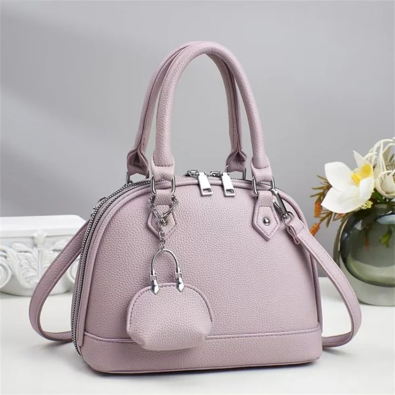 

Popular Classic Leather Women's Messenger Bag Luxury Brand Famous Designer Elegant Crossbody Chic Trim Commuter Bag​