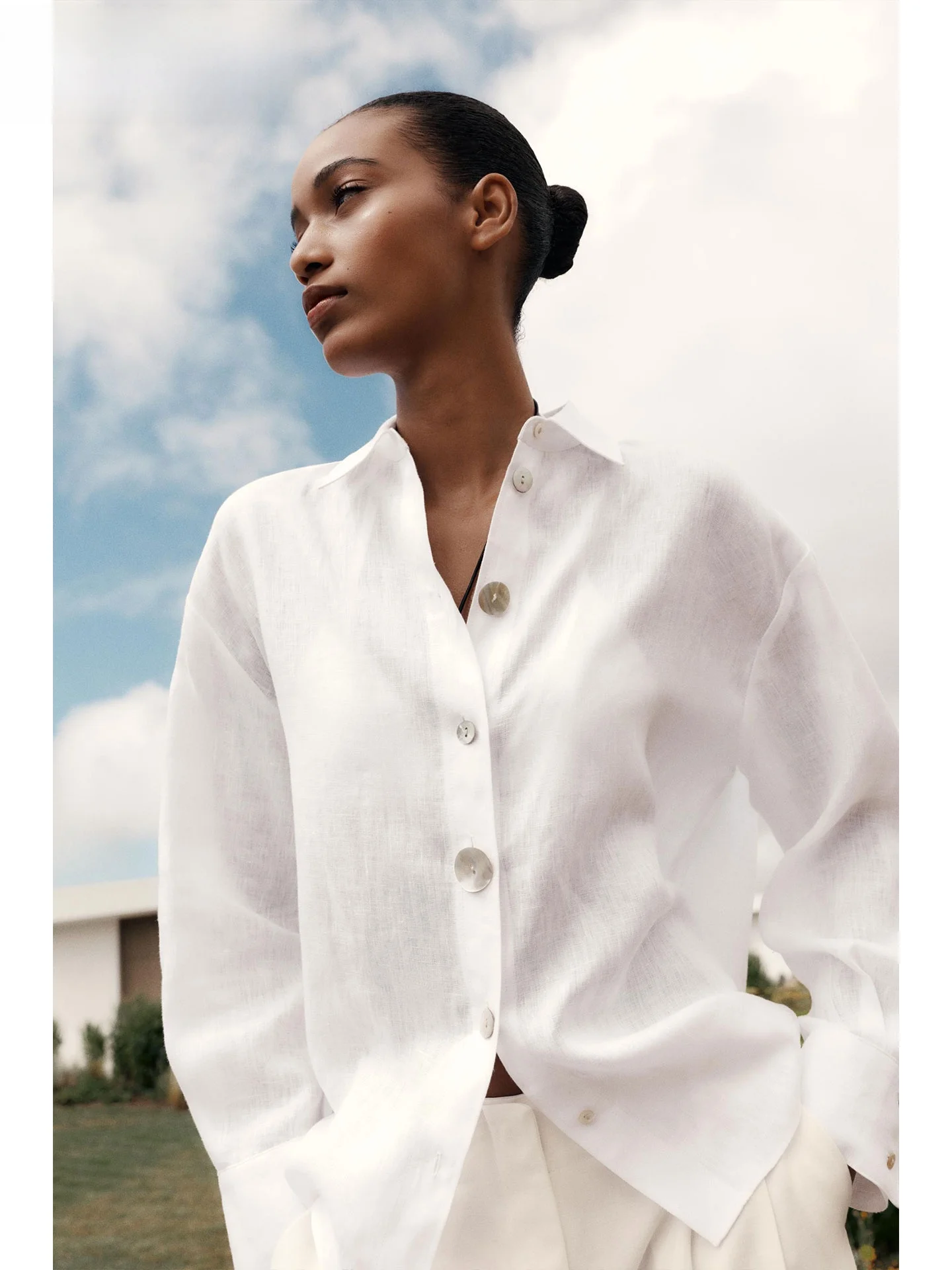 

ZAPRHA 2025 Summer Faionable Long Sve Linen irt Collar Button Decoration Splicing Design Women's Loose Fit Thin Material