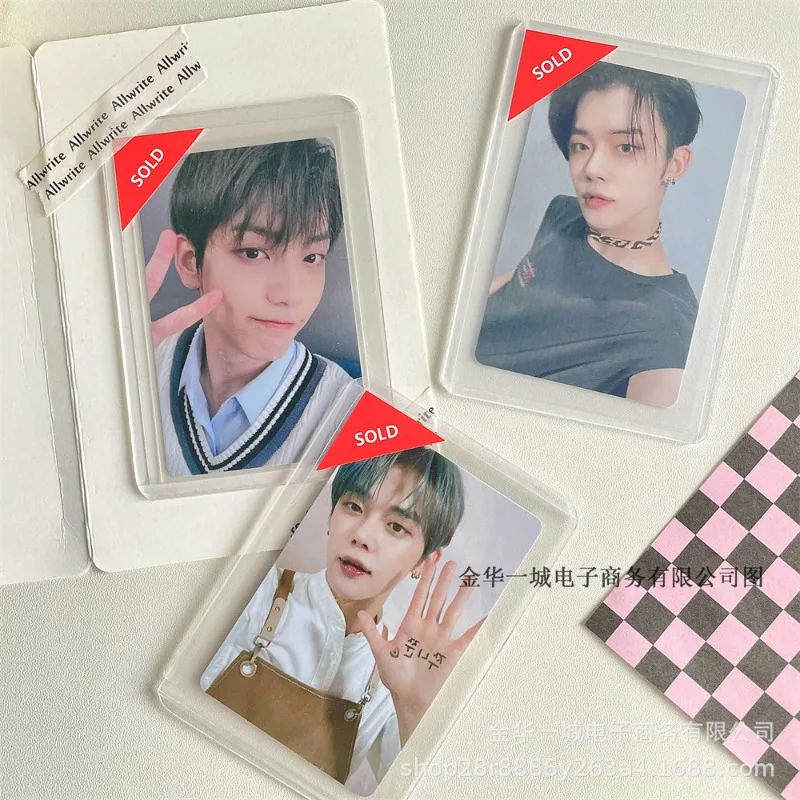 Creative Red White SOLD English Letter Triangle Stickers Kpop Star Photo Card Corner DIY Packing Selling Mark Label Stickers