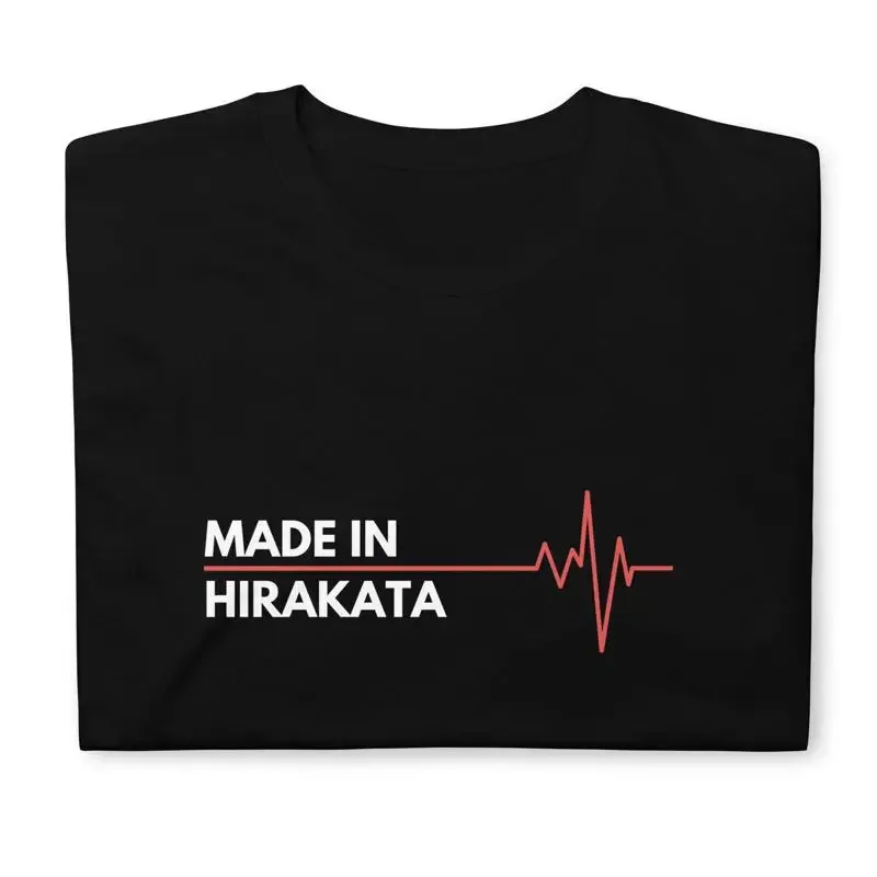Camiseta clásica hecha en Hirakata Japón, lugar de nacimiento, ciudad natal