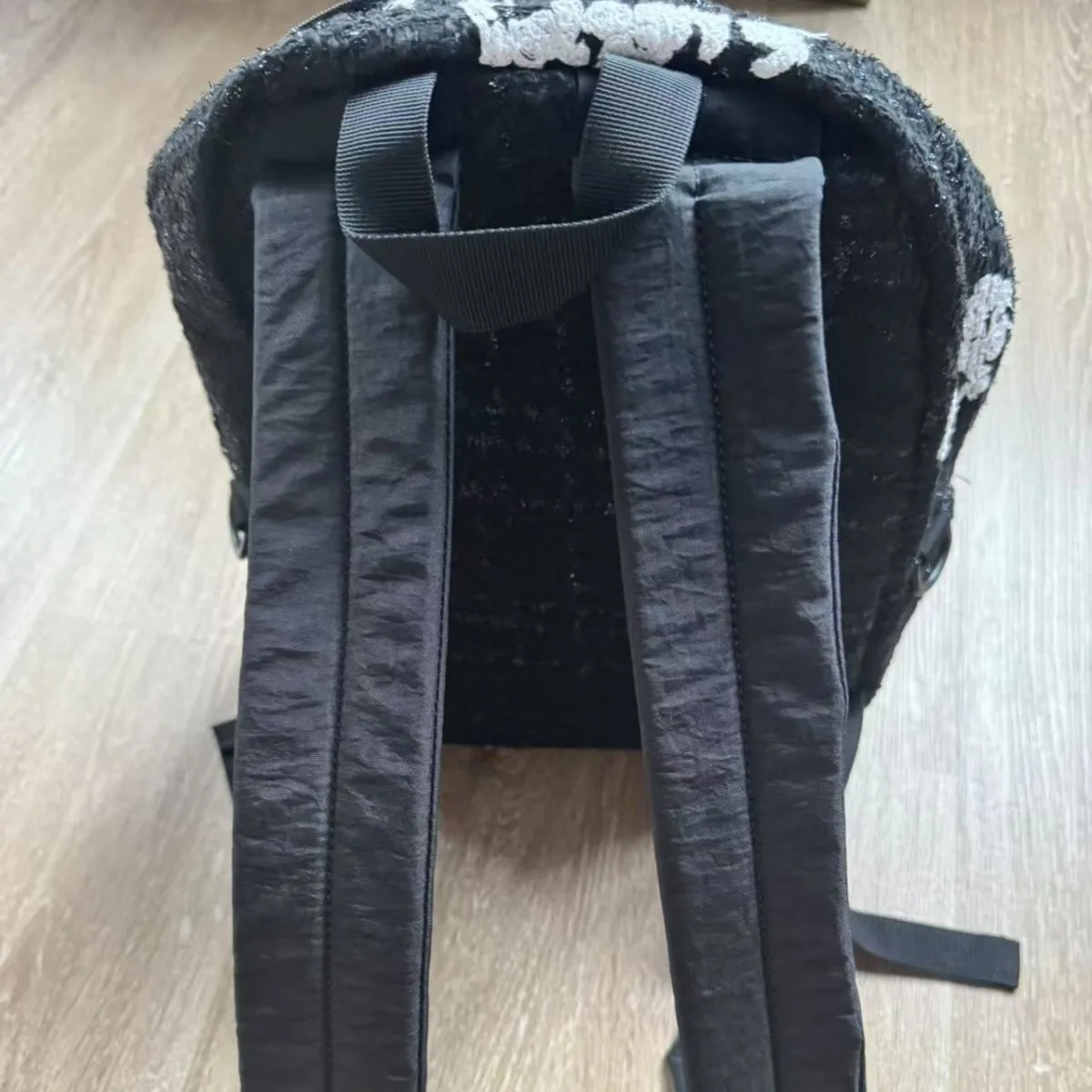 Xiaoxiangfeng design sense 10.000 aghi ricamati zaino a doppia spalla zaino casual per computer da uomo e da donna