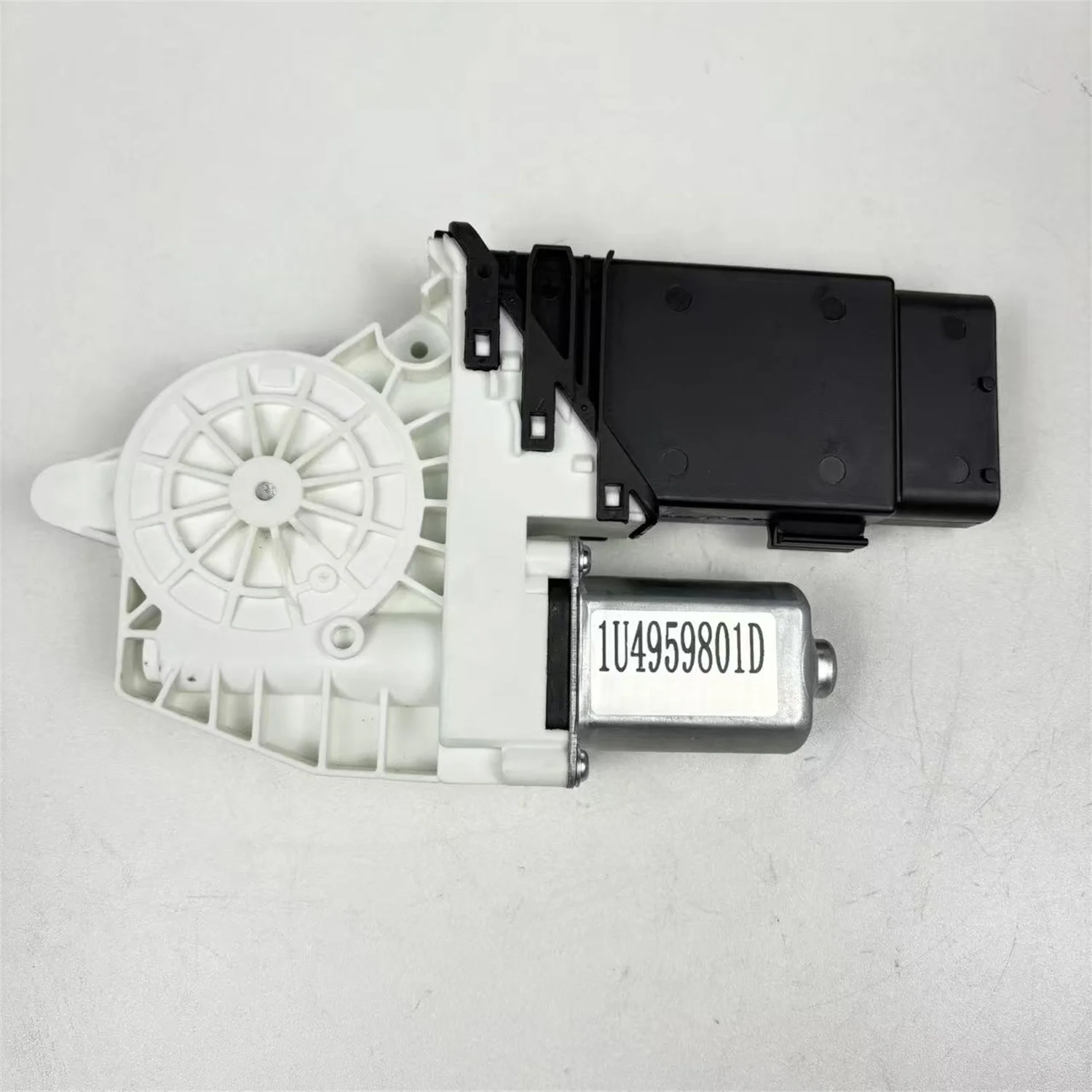 Glass Lift Window Motor 1U4959801D for New Model Anti-Pinch Feature 2001-2005