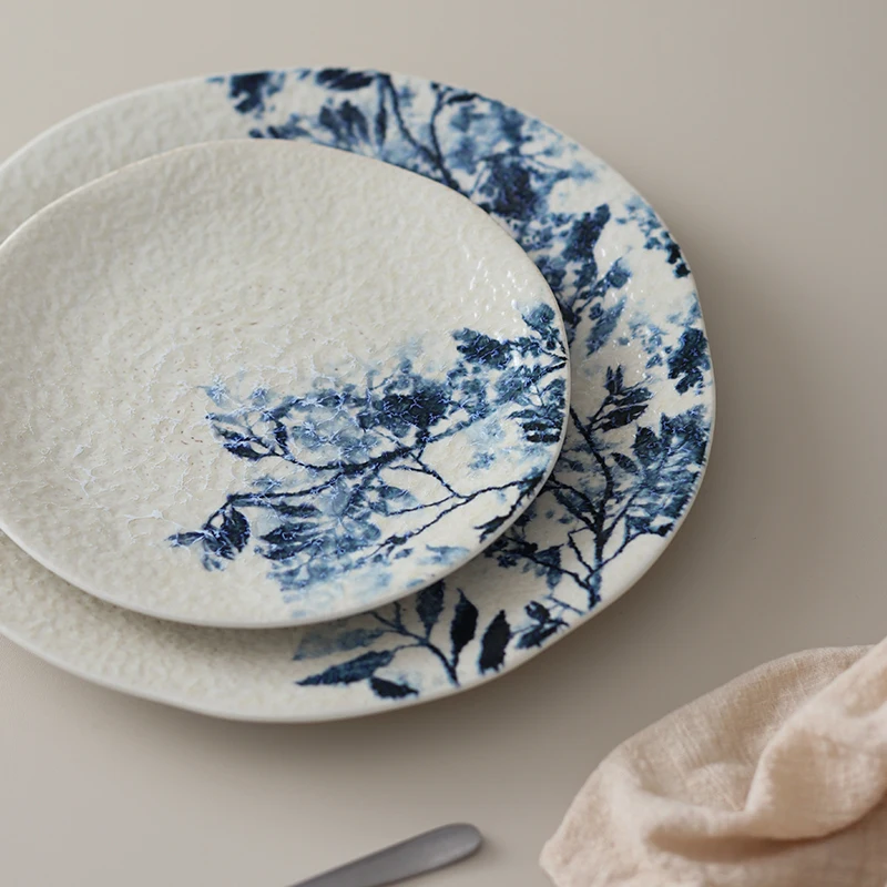

Скандинавские ретро-ручная роспись сине-белые керамические тарелки, нерегулярная тарелка для стейка в стиле вестерн, тарелка для фруктового десерта, тарелка для украшения дома