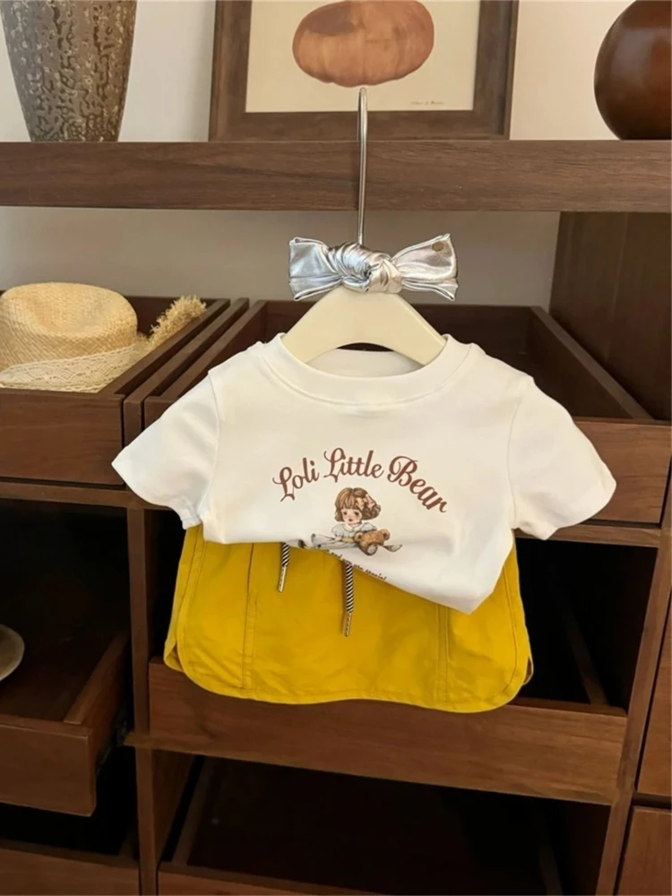 

Милый комплект из футболки и юбки с медведем для девочек, летний модный наряд, детская одежда