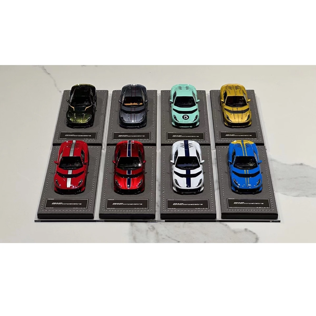 

HH MODEL 1:64 812 Competizion Resin Model Car