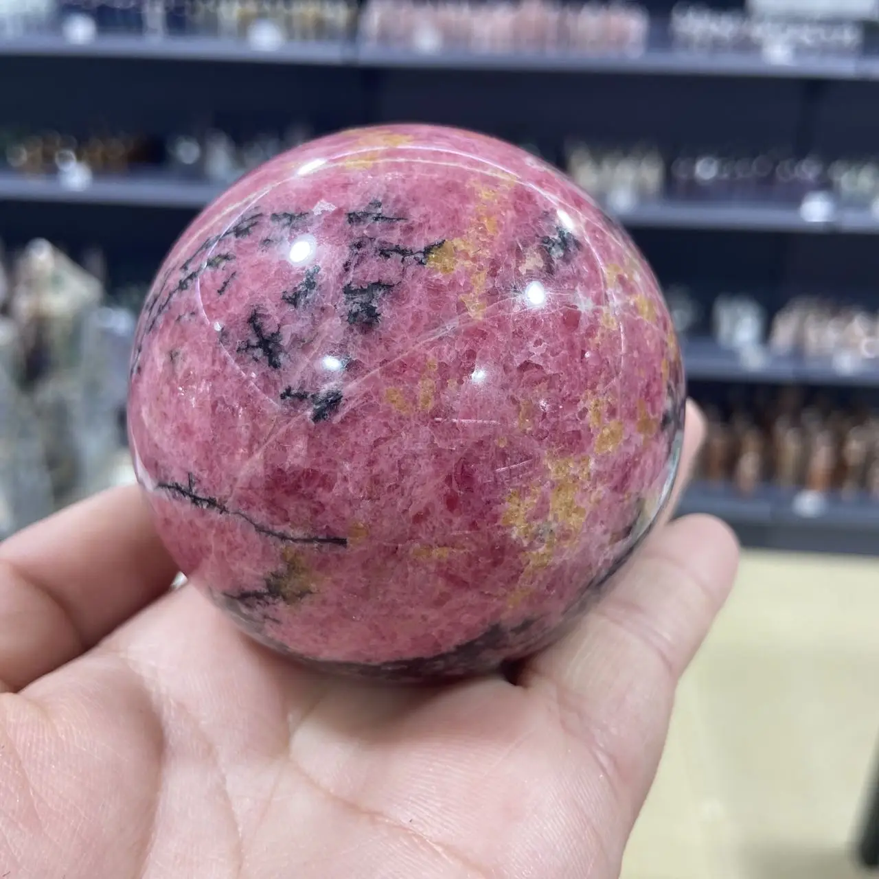 1pcs 60-70mm Natural Rhodonite quartz Sphere Crystal Ball reiki healing