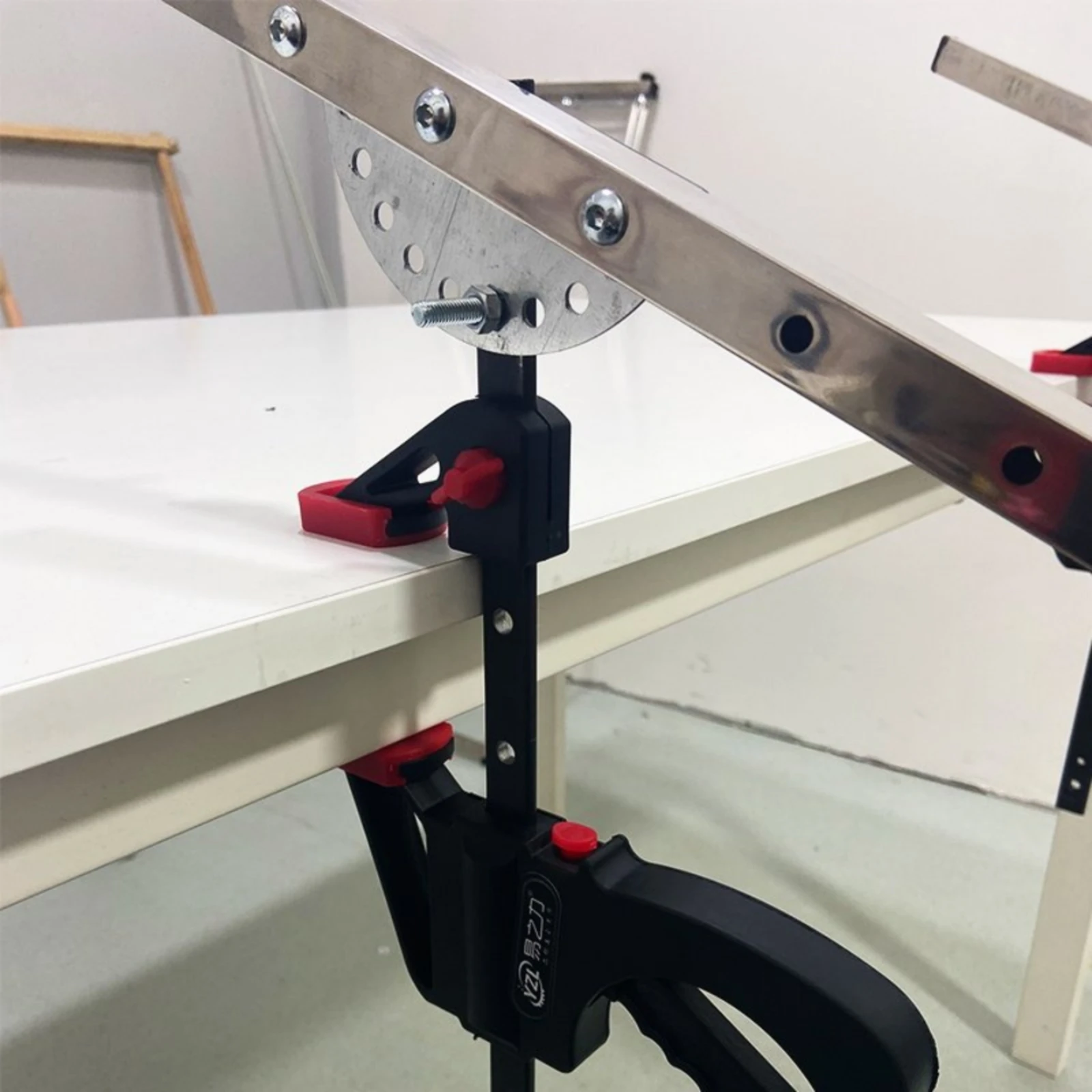 support-de-broderie-reglable-pour-bord-de-table-avec-pince-support-de-cadre-de-broderie-support-antiderapant-pour-table