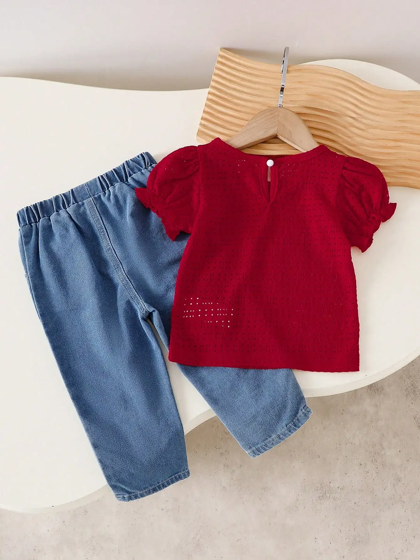 Toddler Girl Red Puff Sleeve Floral Embroidery Top & Bow Denim Pants 2‑Piece Set