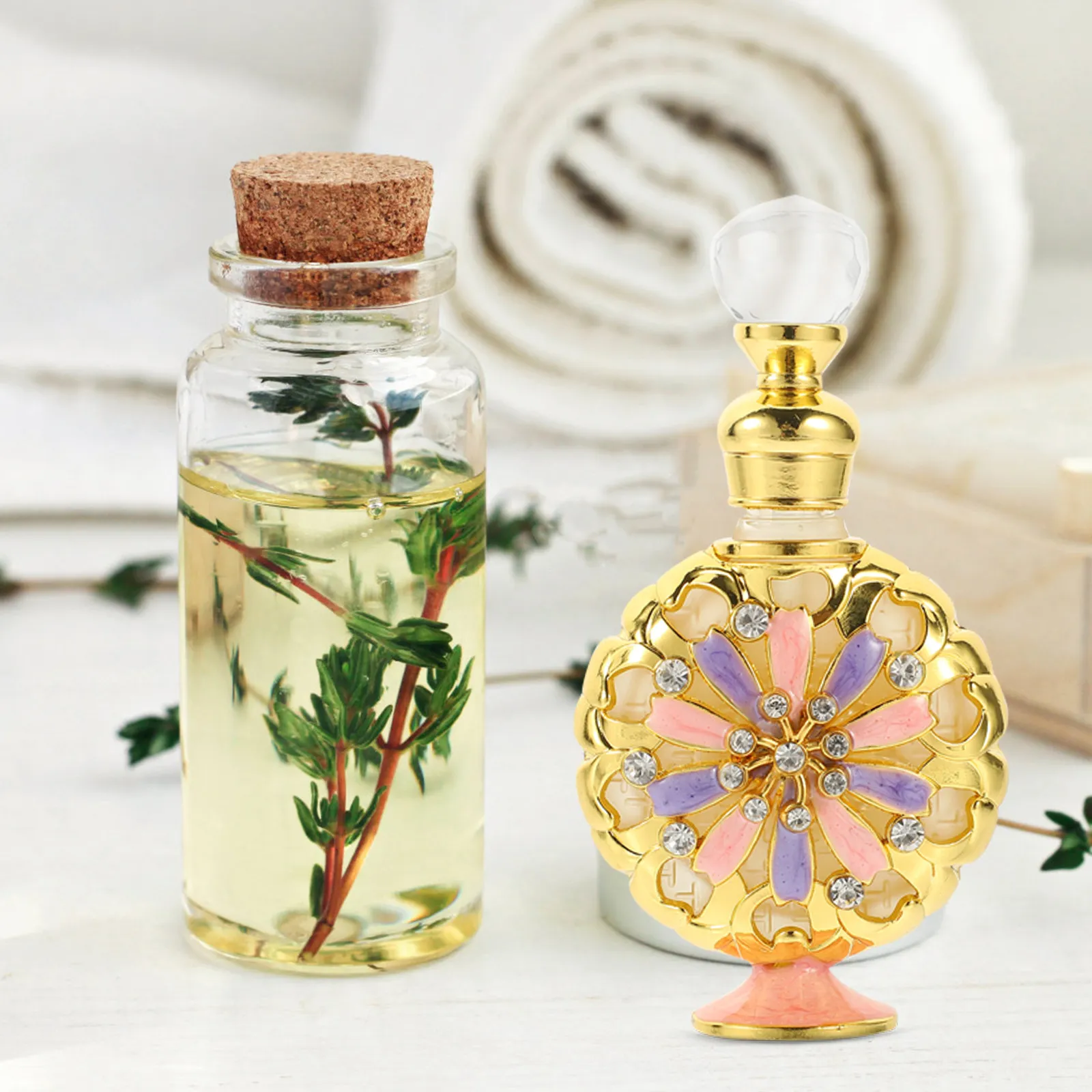 

Empty Perfume Bottle Essential Oil Bottle 30Ml Refillable Glass Travel Portable Vintage Perfume Dispenser Small Bottles Aroma