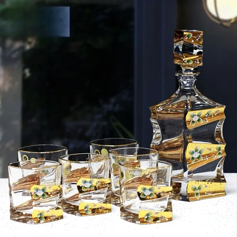 Crystal glass gold-painted enamel flower whiskey cup, foreign wine beer cup wine set