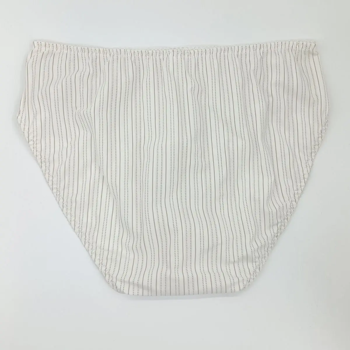 Stripe Design Man's Beige Color Briefs Elastic Stretch Middle Waist