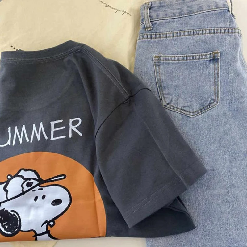 New Kawaii Snoopy manica corta grigio scuro Versatile t-shirt Cartoon Lovable Fashion Summer Top Girl regalo di compleanno per la fidanzata