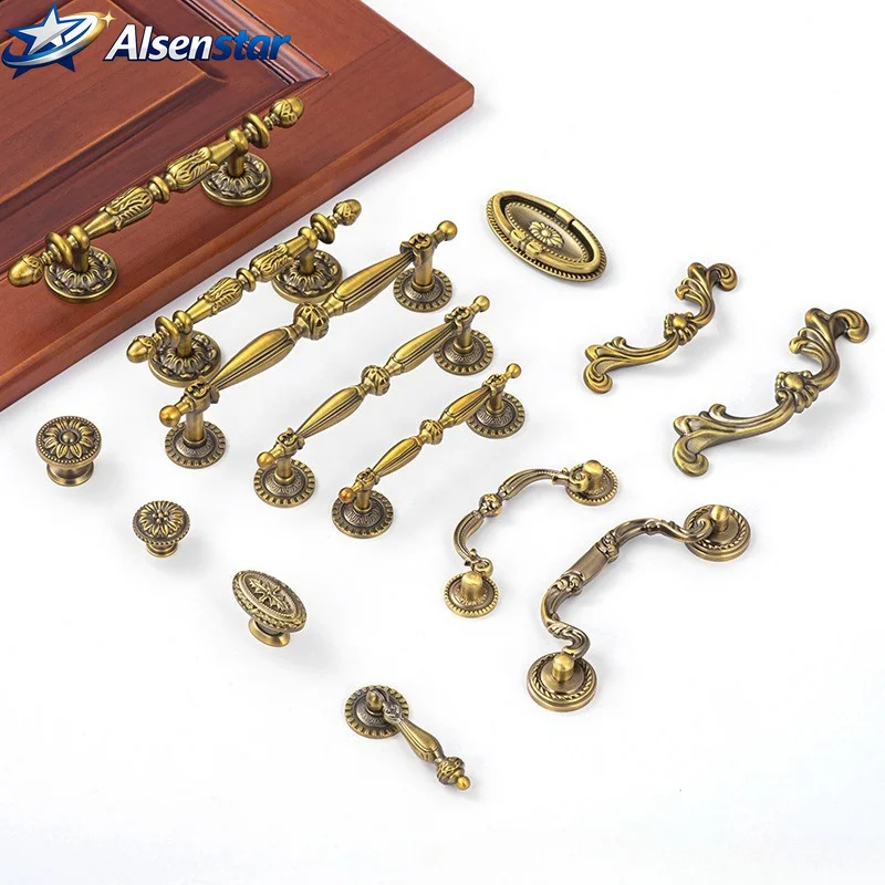 

Antique Solid Brass Kitchen Cabinet Handles Vintage Drawer Pulls Retro Luxury Handles Drawer Knobs Kitchen Furniture Hardware