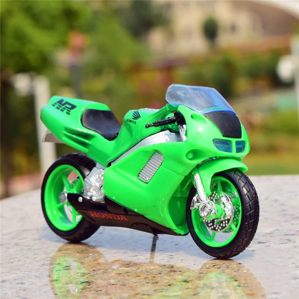 

Maisto 1:18 Honda NR Alloy Racing Motorcycle Model Simulation Diecast Metal Toy Street Motorcycle Model Collection Children Gift