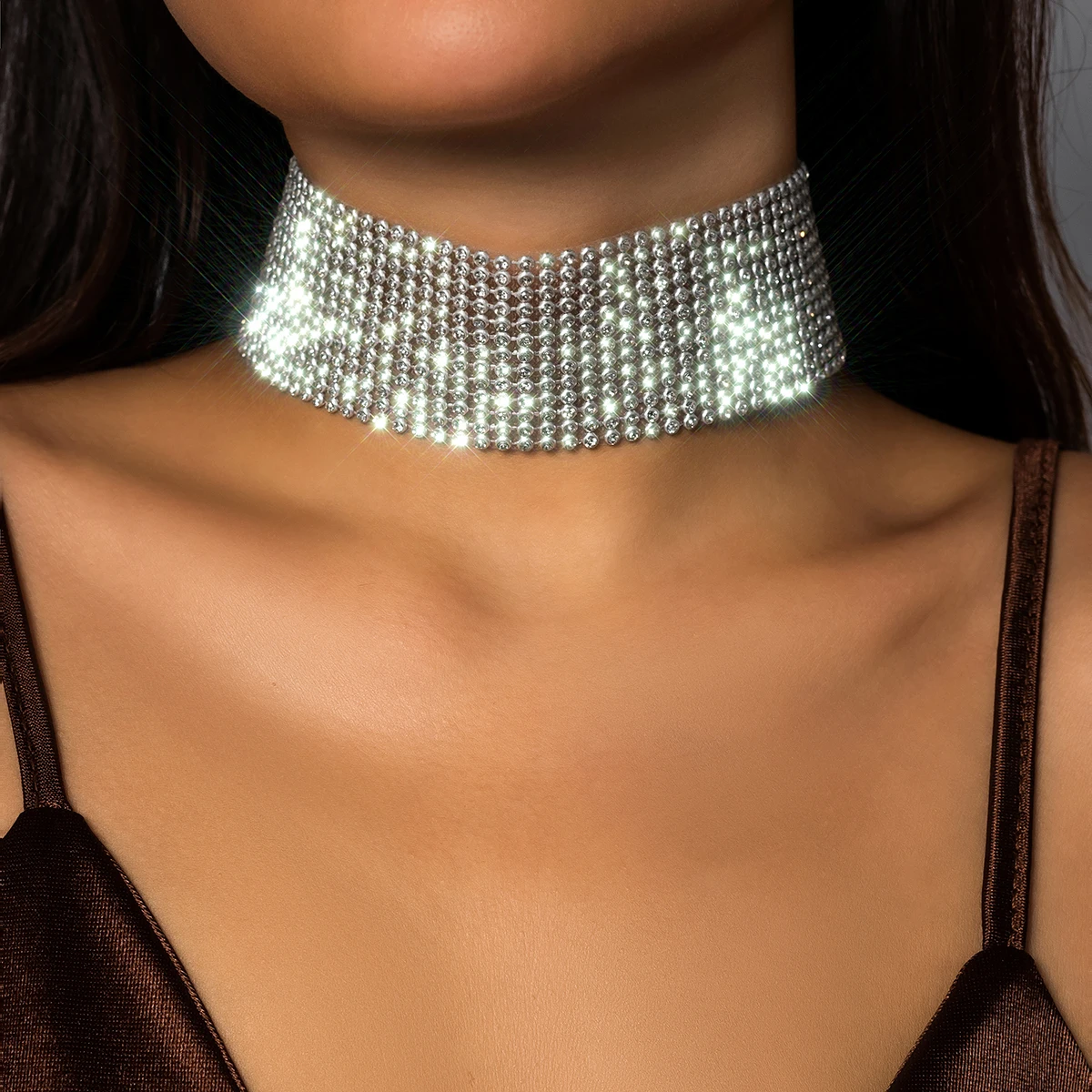 Lacteo Fashion Multilayer Shining Full Rhinestone Short Necklace Women Creative Wide Aluminium Chain Choker Necklace Jewelry