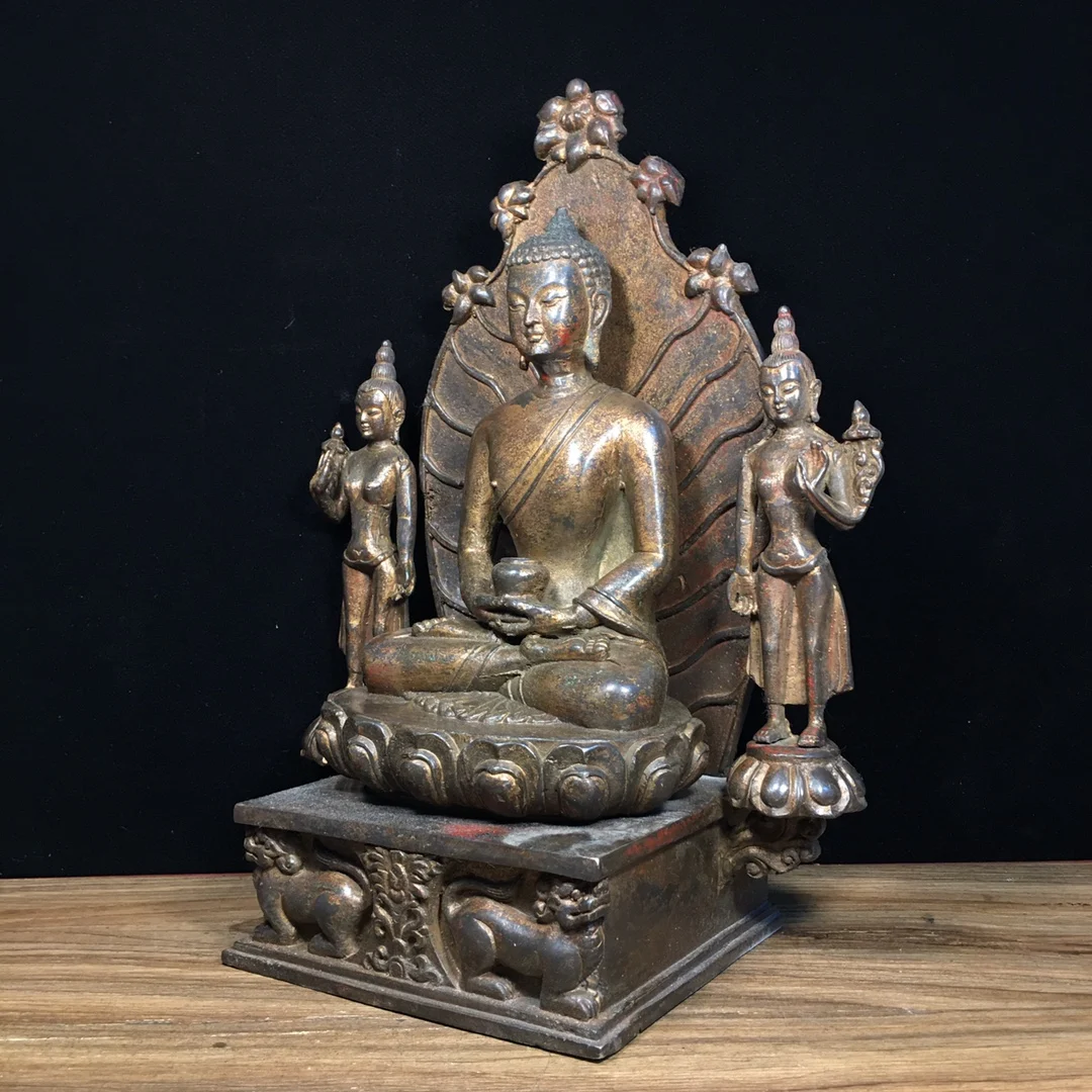 Imitating antique  Pure copper Tibetan Buddhist statue of Shakyamuni Buddha from Northern Wei Dynasty 31.5cm 23.5cmx 14cm,