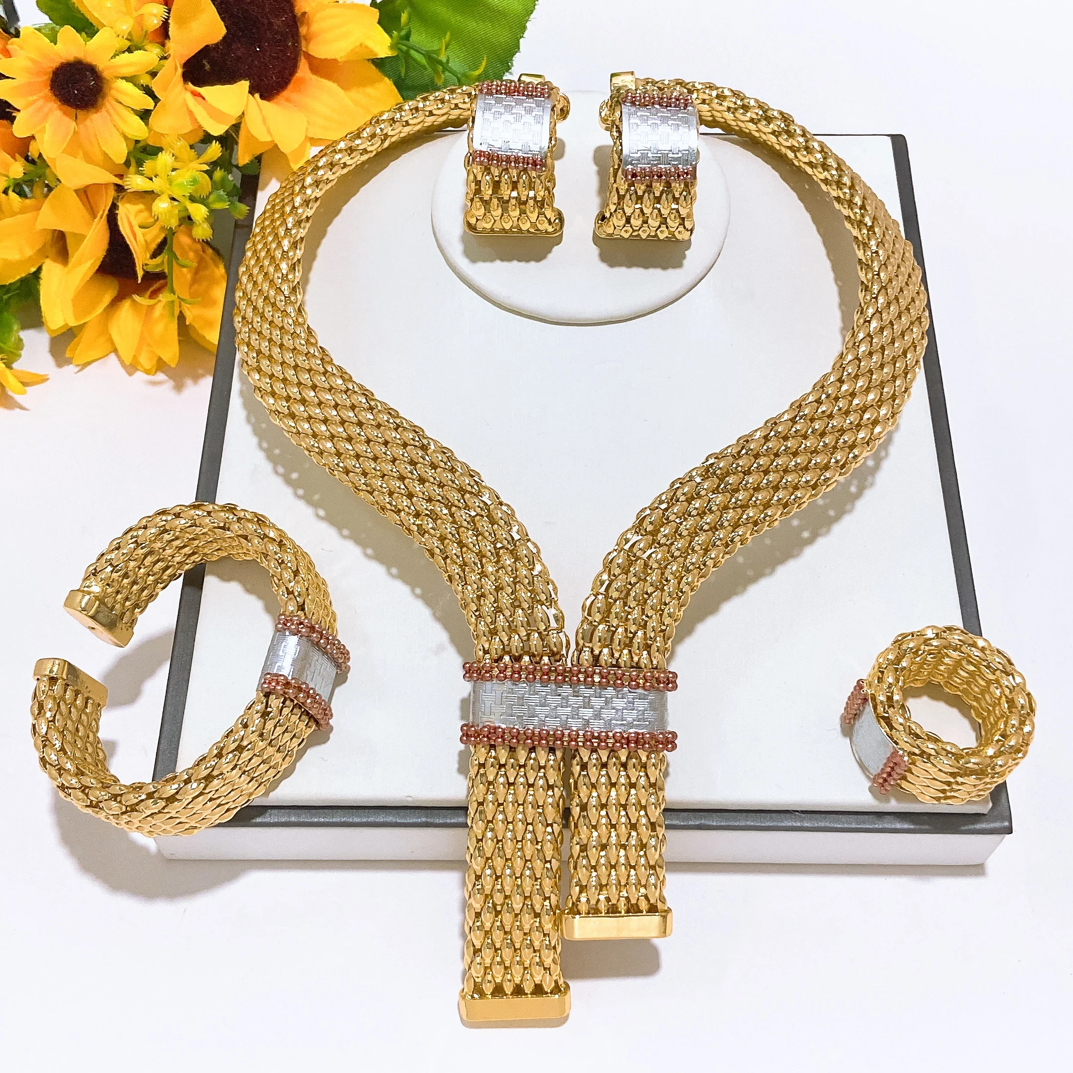 Simple Elegant Three Tone Scarf Shape Jewelry Set Stunning Fashion Necklace Bracelet Earrings Ring 4PC Jewellery Wedding Party