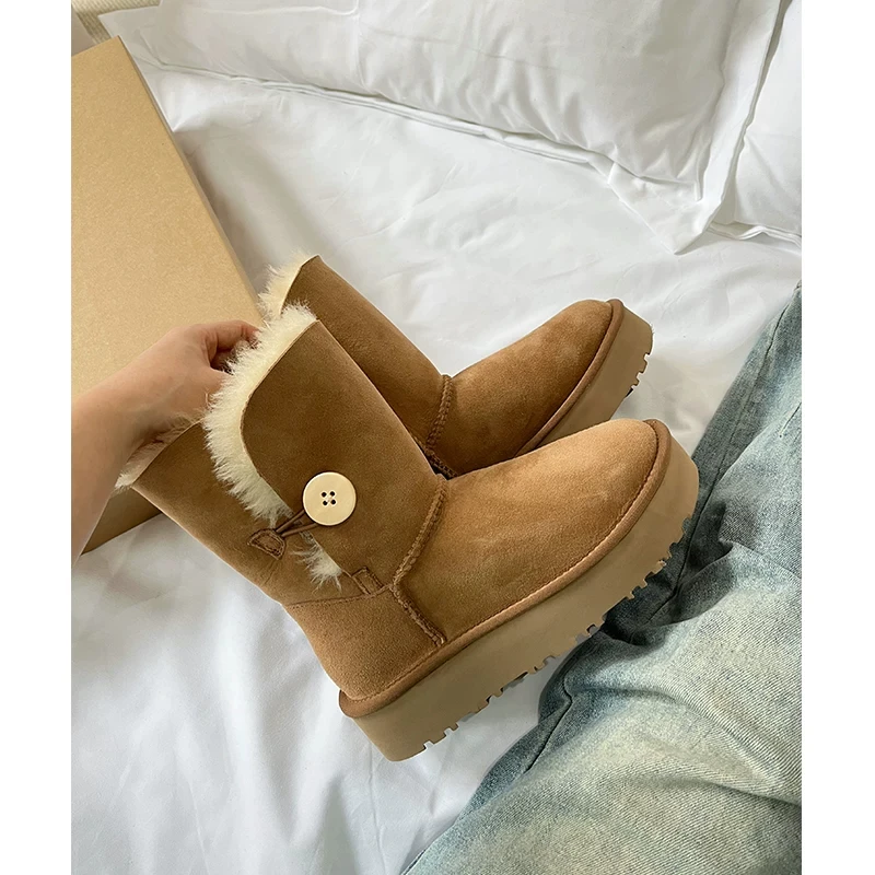 Thick bottomed wooden buckle sheep fur integrated height increasing snow boots new women's warm