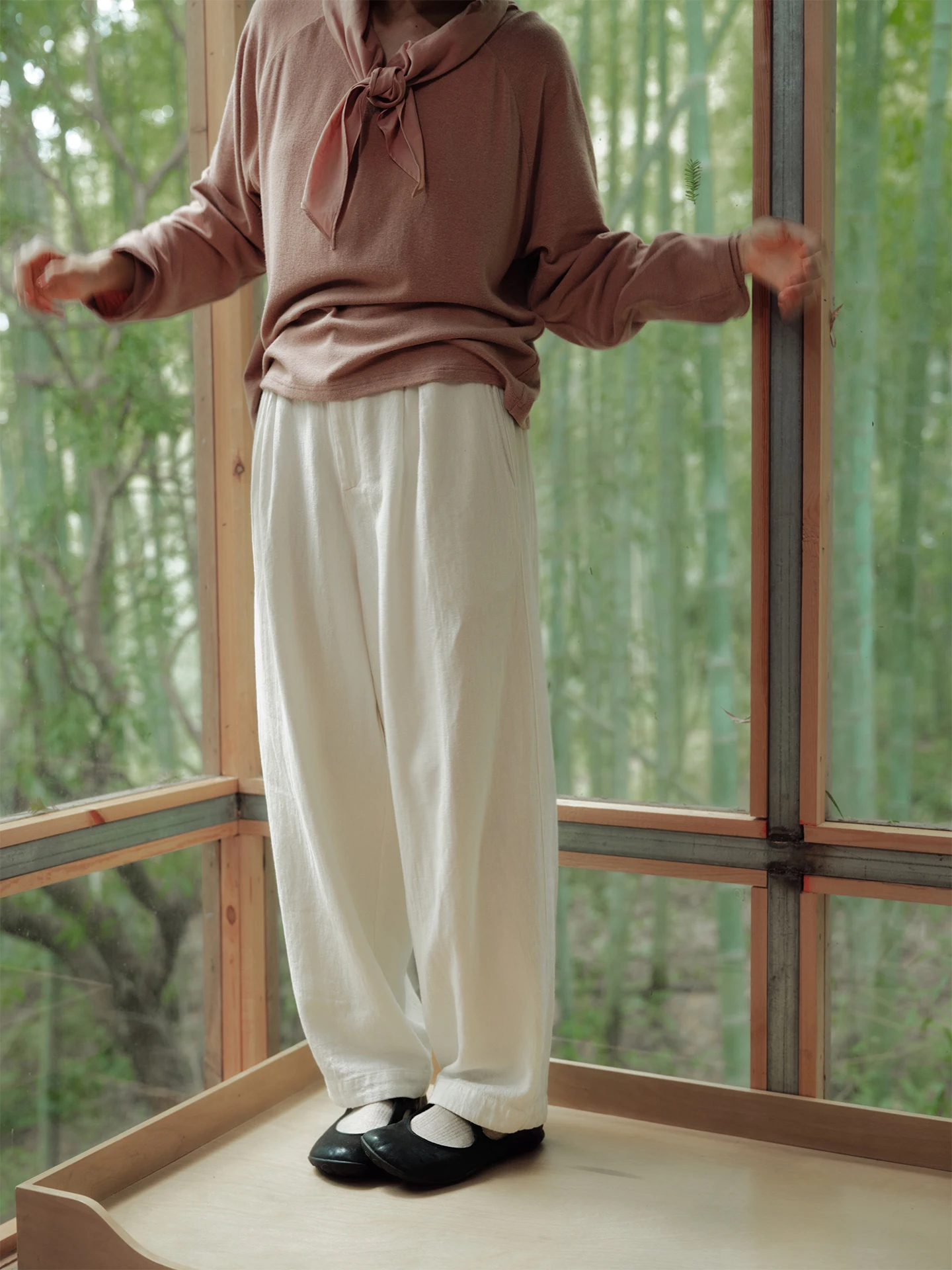 Loose Cotton Linen Balloon Pants Women's Casual Wide Leg Trousers Autumn Seasonal Comfortable Natural Waist Ladies Trousers