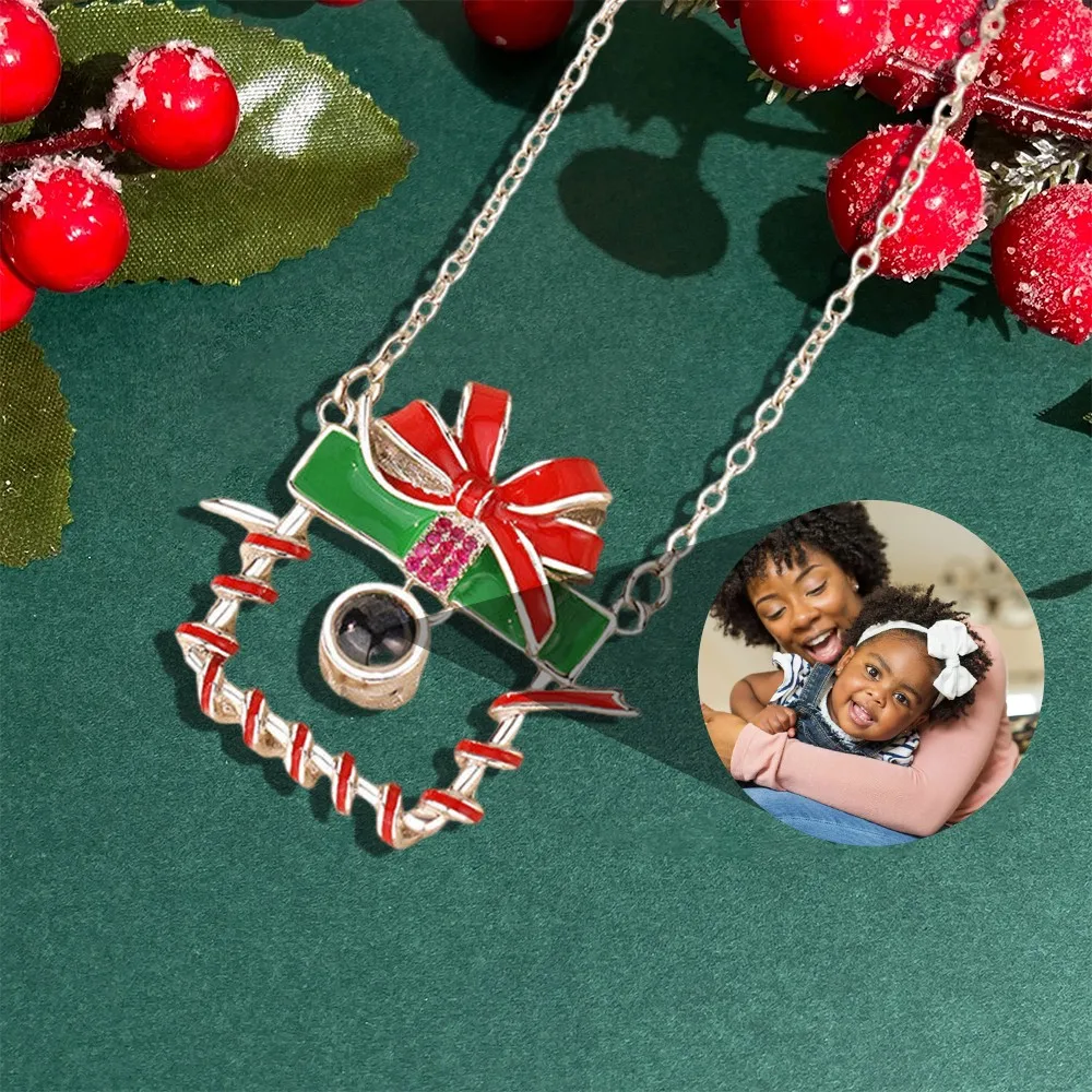 Dascusto Custom Photo Projection Necklace Personalized Ornament Christmas Photo Projection Keepsake Gift Necklace For Womens