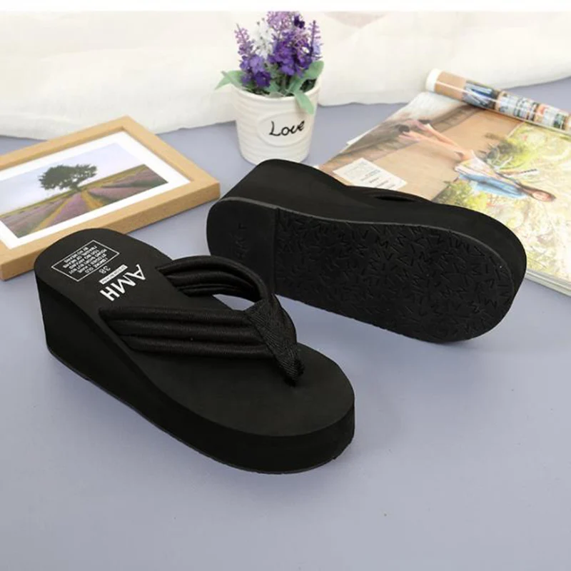 2024 New Slippers Women's Summer Wear Fashion High Heel Platform Shoes Thick Bottom Non-Slip Beach Ladies Flip-Flops