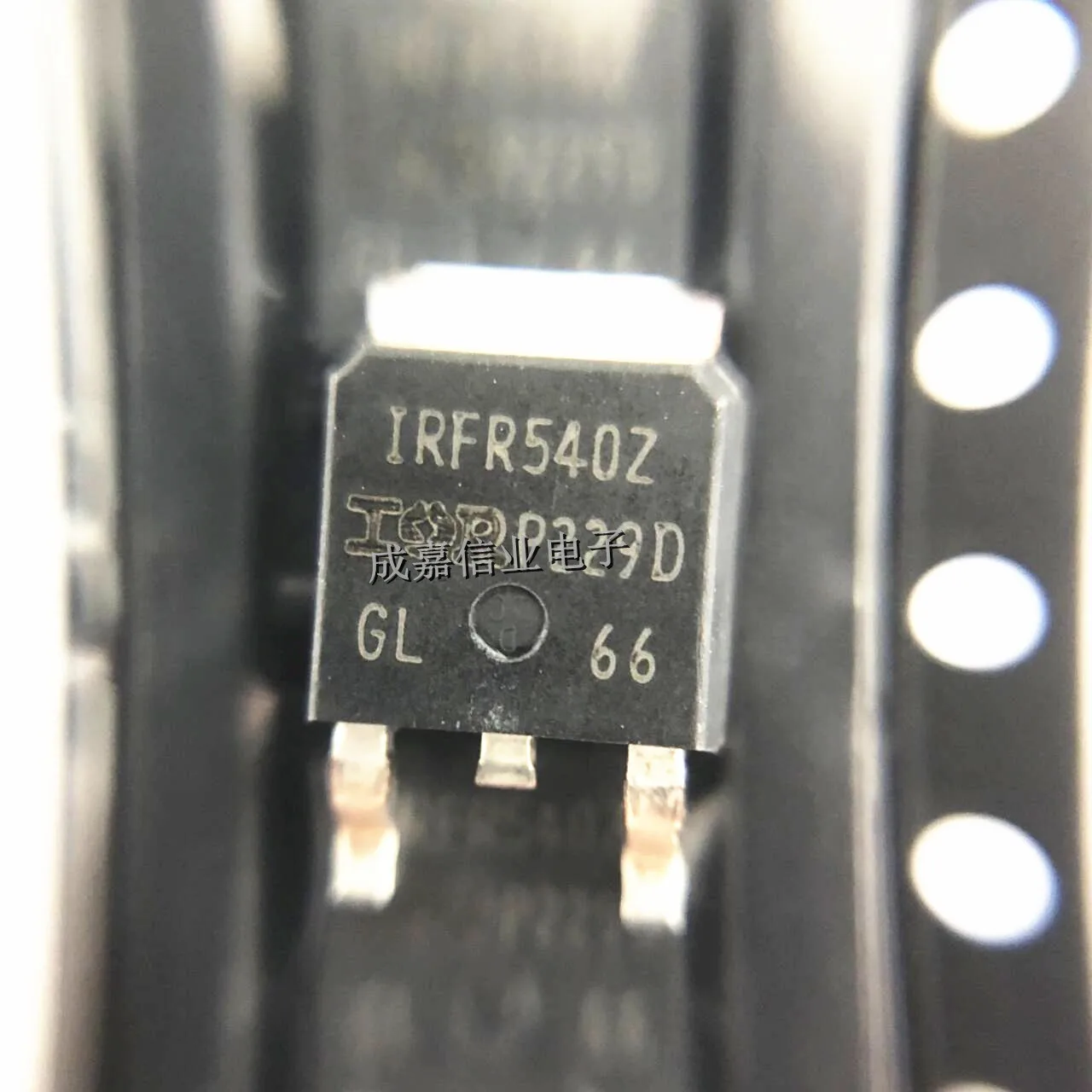 10pcs/Lot IRFR540ZTRPBF TO-252-3 IRFR540Z MOSFET MOSFT 100V 35A 28.5mOhm 39nC Qg Operating Temperature:- 55 C-+ 175 C