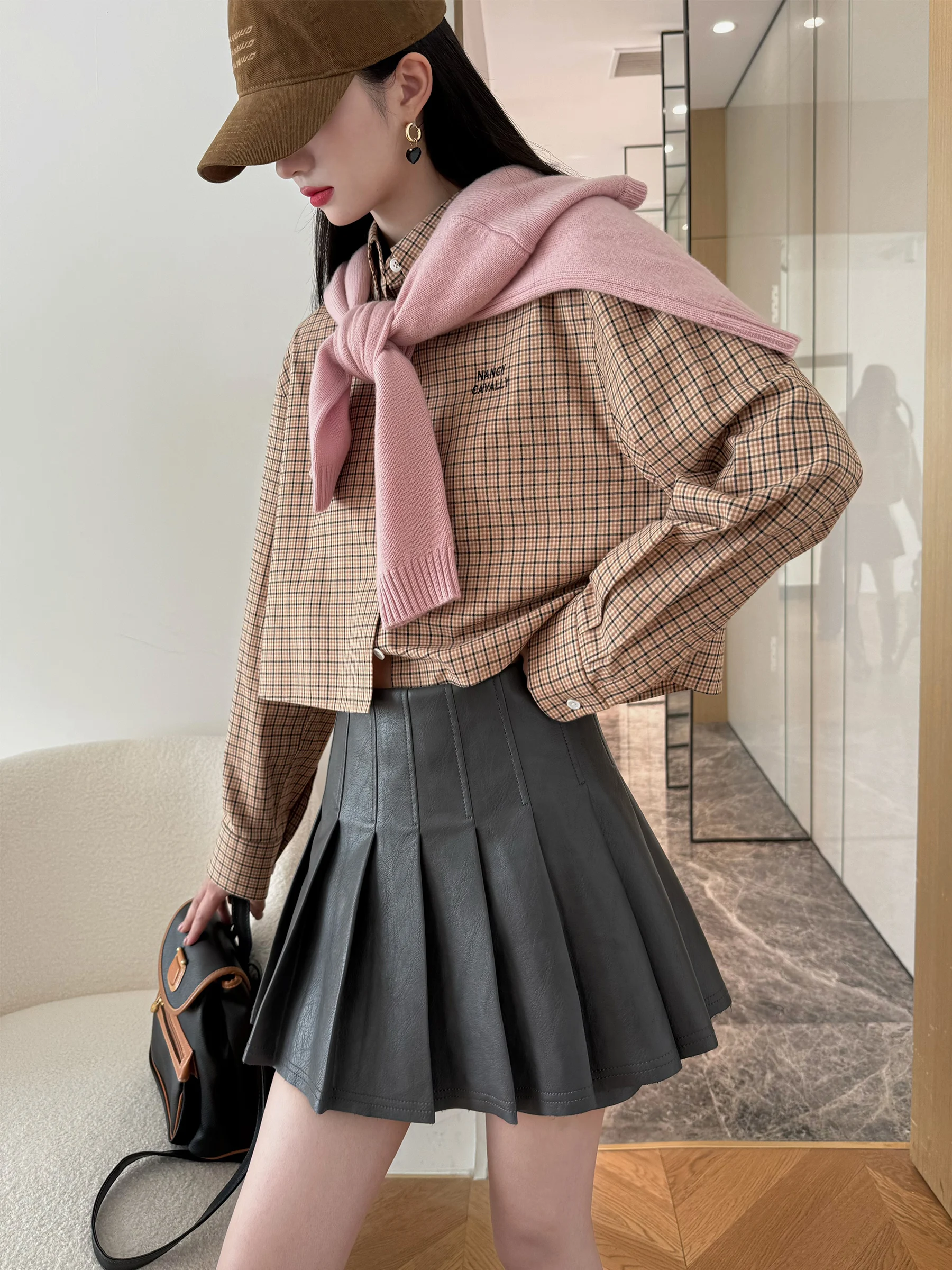 

Элегантные плиссированные юбка-брюки из искусственной кожи Nancy Cavally: экологичные, стильные, для уличного стиля и блогеров