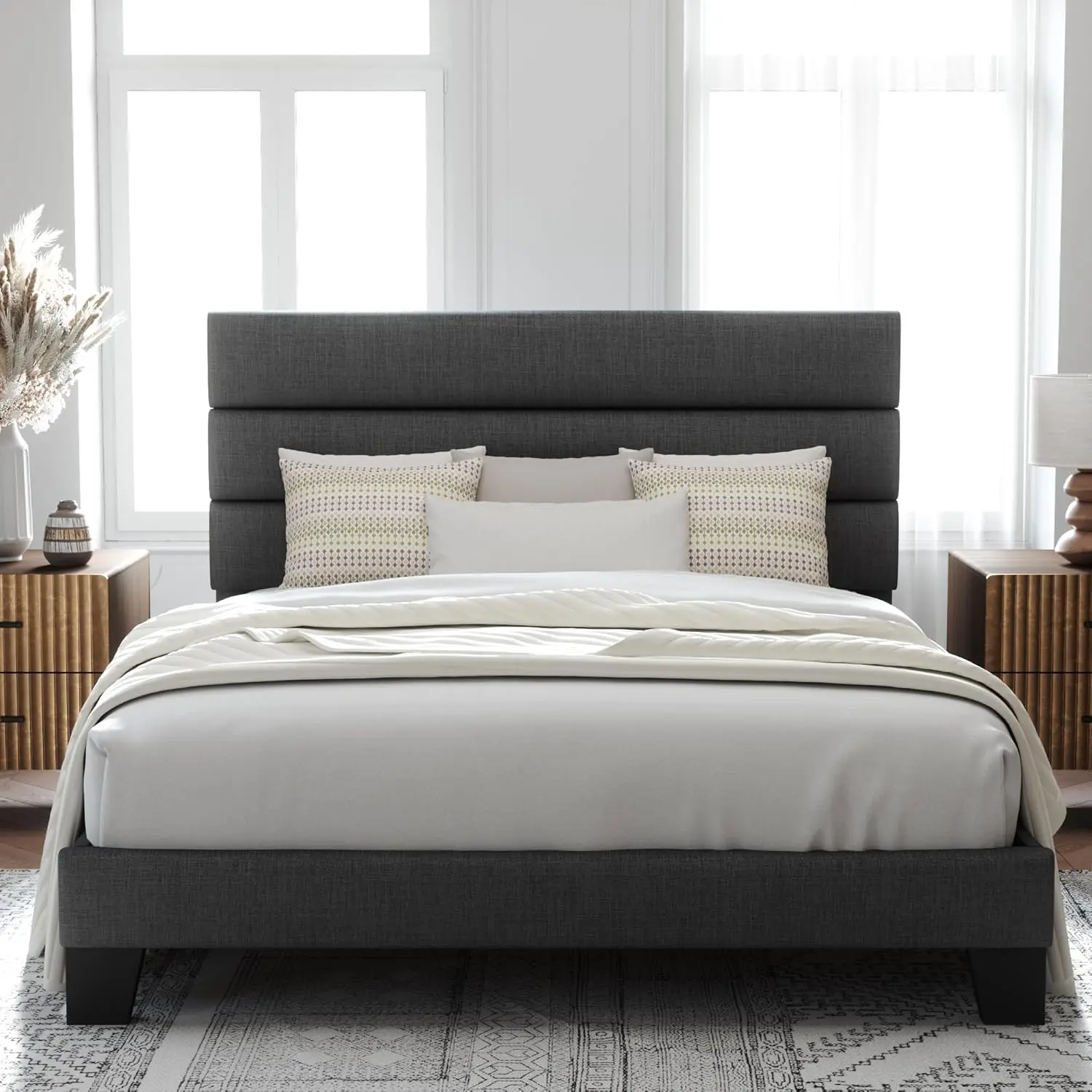 Full Size Platform Bed Frame Met Stof Gestoffeerd Hoofdeinde En Houten Latten Ondersteuning, Volledig Gestoffeerde Matras Foun