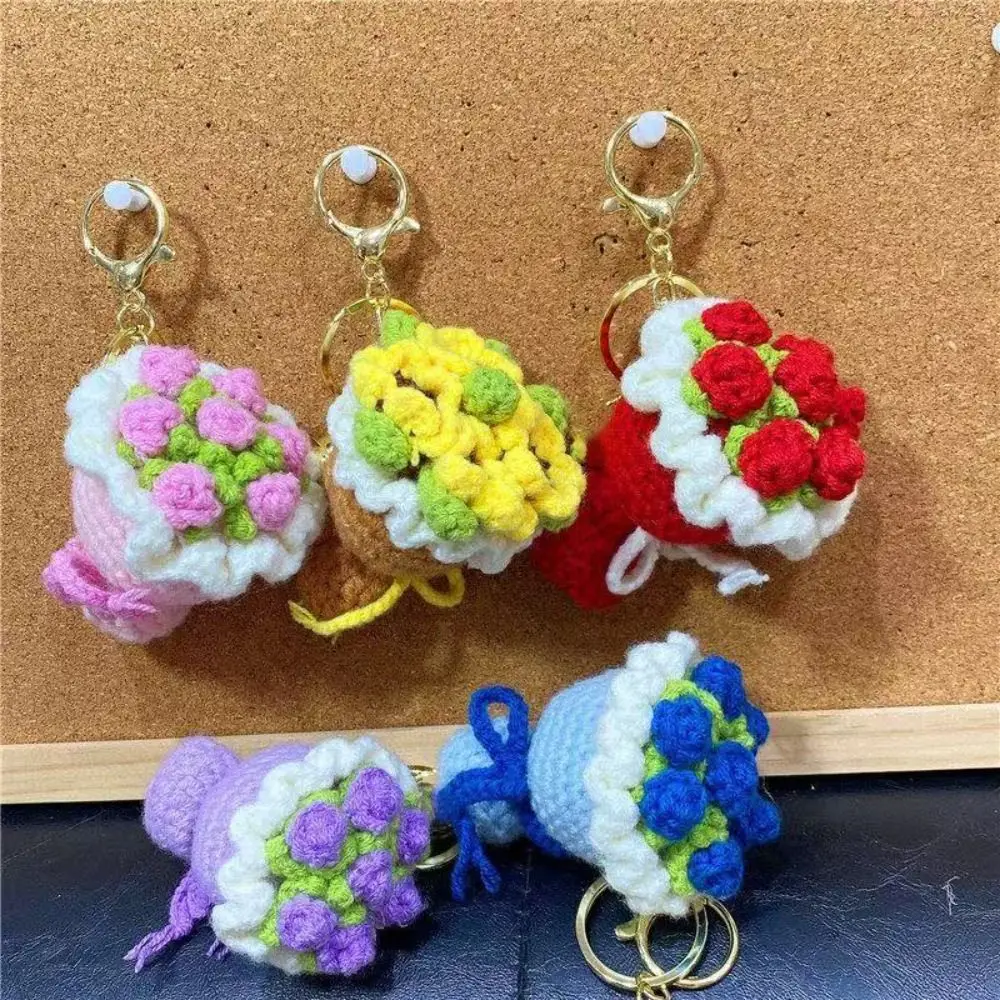 New Handmade Yarn Bouquet Keychain Yarn Bouquet Woven Rose Bouquet Bag Pendant Mini Yarn Flower Bag Charm Teacher's Day