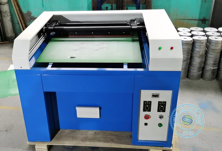 Automatic Rhinestone Makings Machine 6ss Cut Glue Rhinestone Machine 24x16. Semi Rhinestone Brushing Machine
