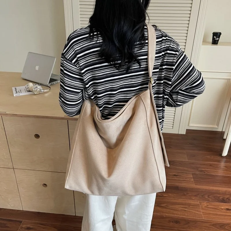 

Элегантная и классическая новинка 2025 года, женская роскошная брендовая кожаная сумка через плечо, известный дизайнер, винтажная популярная классика ​