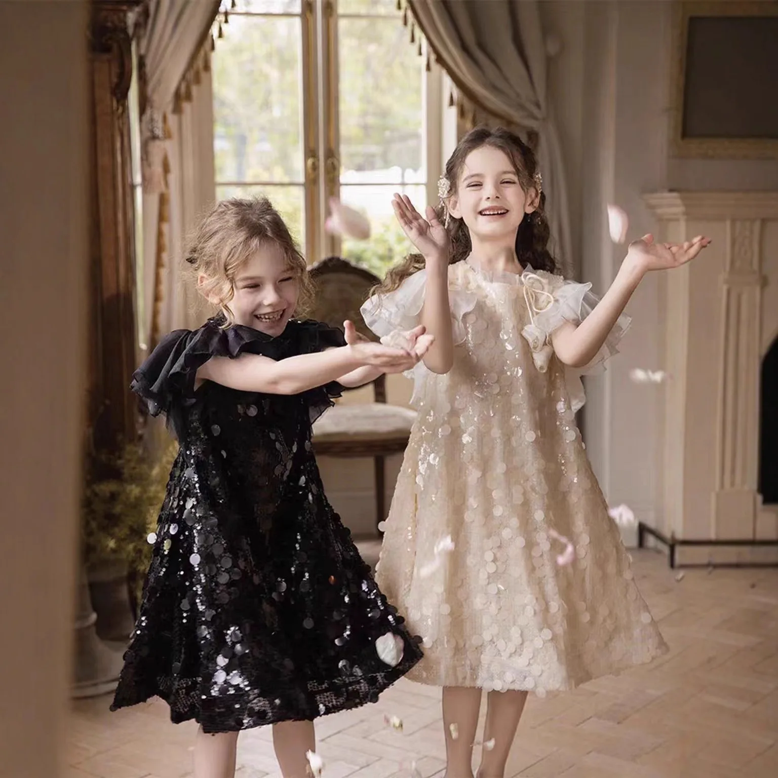 

Новое элегантное платье с пайетками для девочек, пышная юбка, платье принцессы, костюмы для выпускного и дня рождения, летняя детская одежда 2026