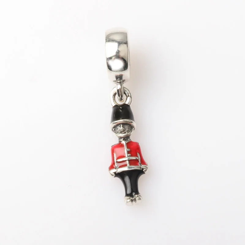 Black & Red Enamel Toy Soldier Queen Guard Dangle Charm Fit Women Bracelet DIY Jewelry S925 Sterling Silver Pendant Bead