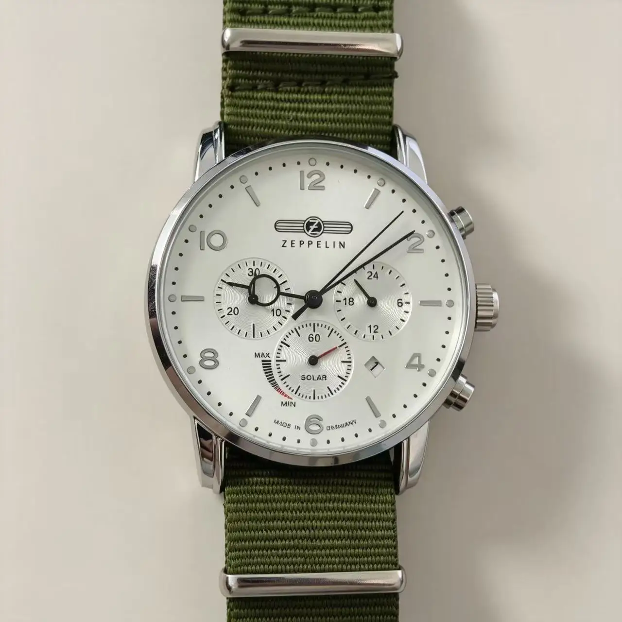 2025 New luxury brand zeppelin multifunctional fashionable six pin watch with calendar blue green gift quartz watch