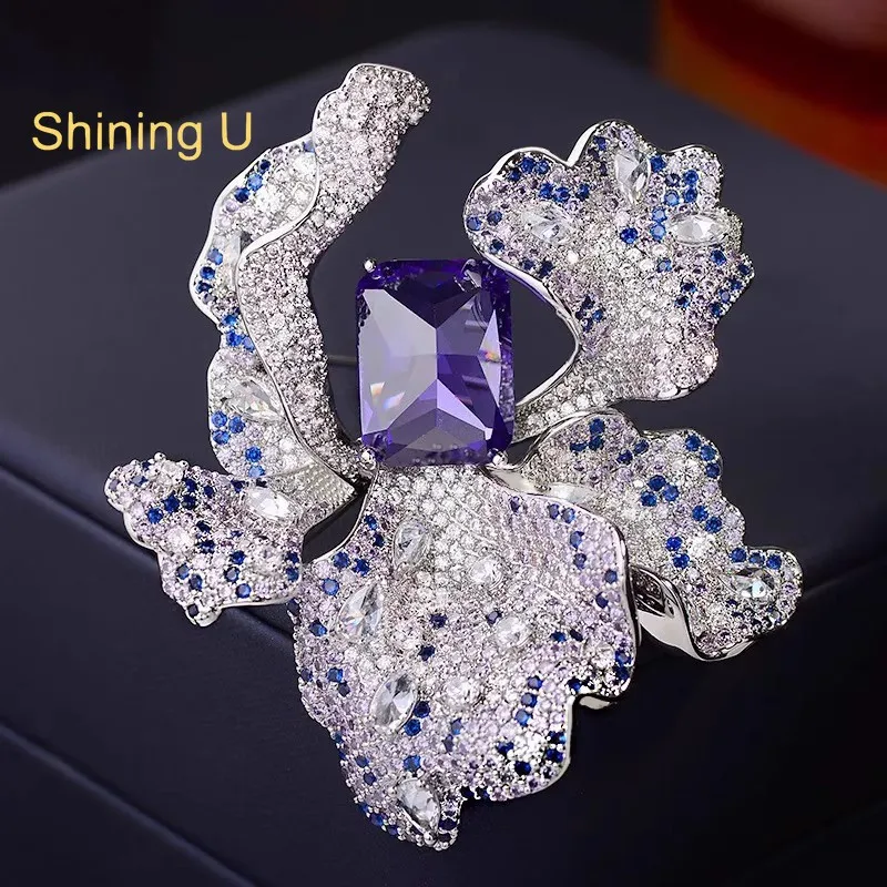 

Блестящая U-фиолетовая брошь с цирконием и цветочным принтом для женщин, модный аксессуар, юбилей
