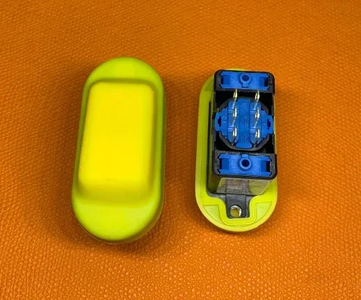 2026.4 Idec Genuine Hequan HE6B-M200 B Y Izumi Enable Switch HE6B-M200Y B Yellow, Black