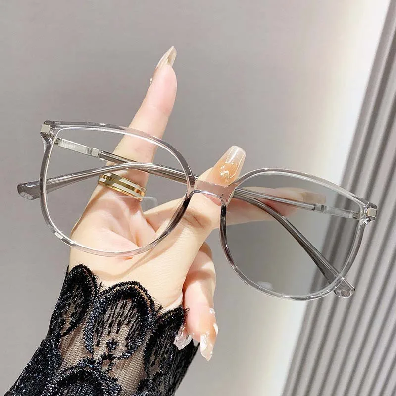 Photochrome Myopie-Brille mit funkelndem Rahmen für Damen, übergroße Outdoor-UV-Nahsichtbrille, modische Brille, Dioptrien bis -4,0