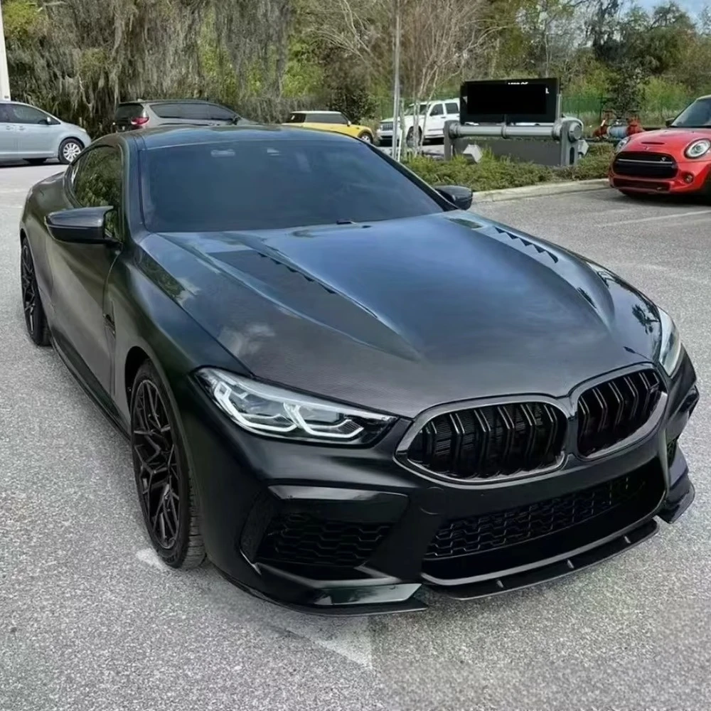 Wet Carbon Fiber V Style Engine Hood Engine Bonnet for M8 Gran Coupe