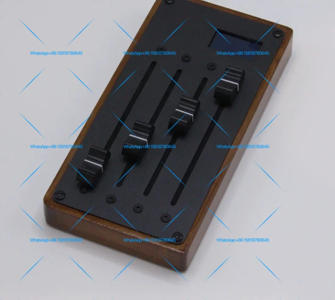 Minimalist 4-track Midi C Controller,  Host, MIDI Controller, Fader, String Expression Drawing (without Display)
